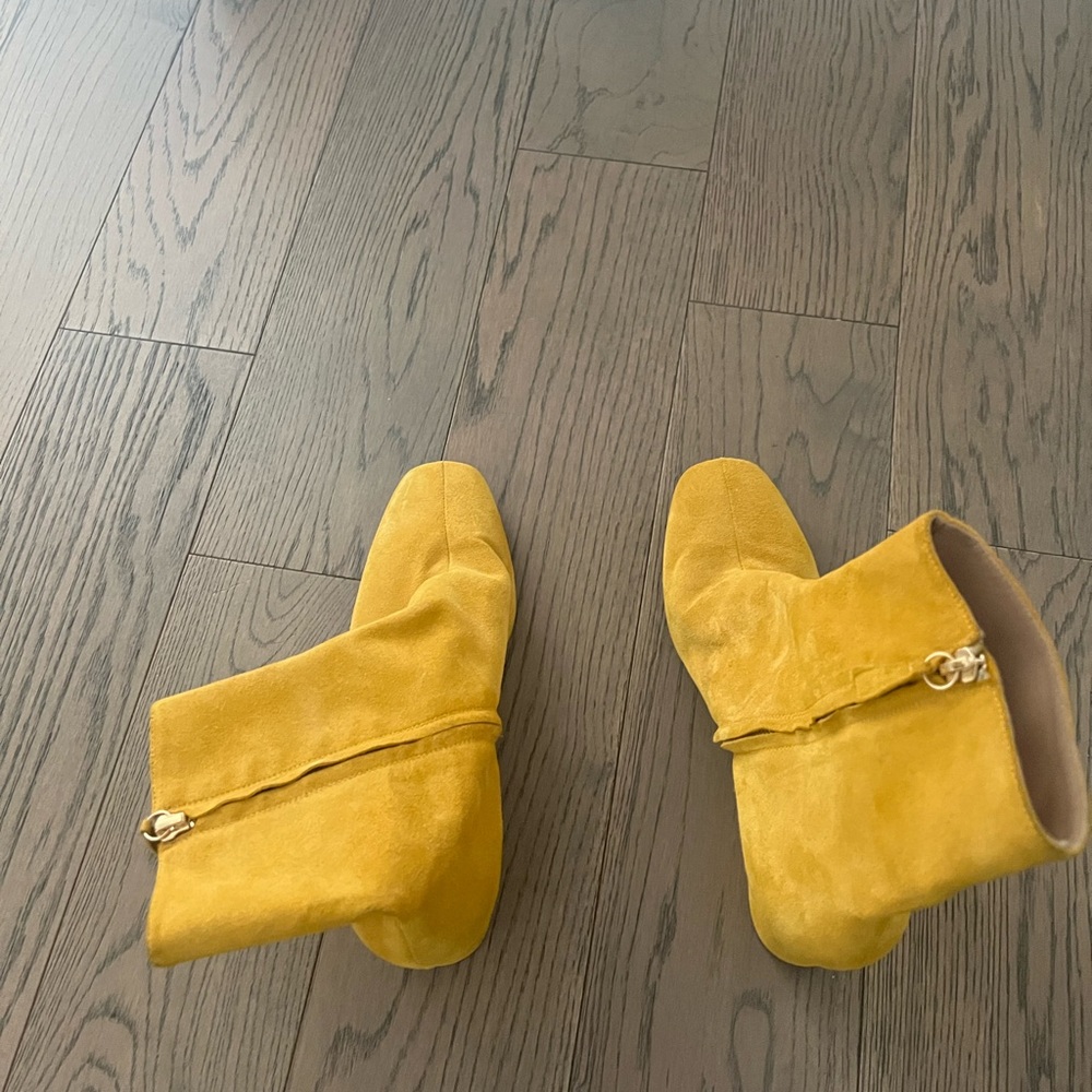Yellow suede Brother Vellies never worn boots